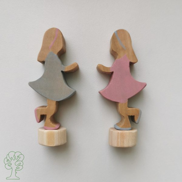 Houten Steker | Meisje (blauw of roze)
