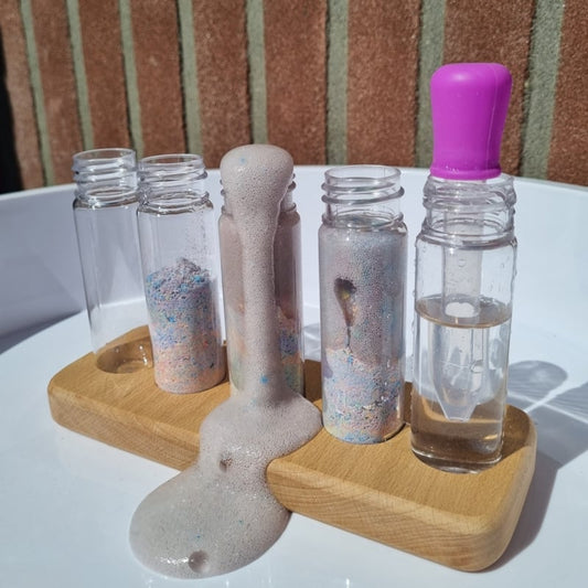 Potionplay Houder met 5 Flesjes & Trechtertje