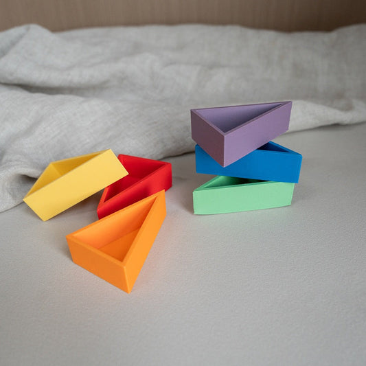 Mandigo Regenboog | Gelijkbenige Driehoek (kleur naar keuze)