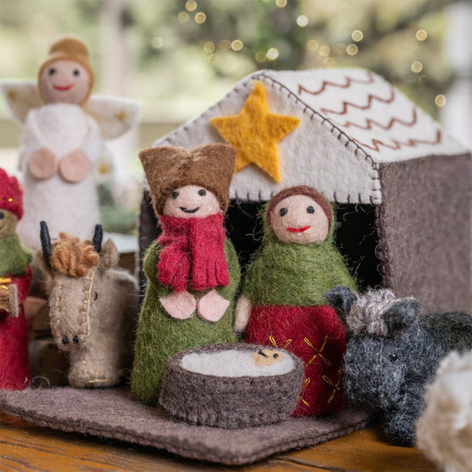 Kerststal (Stal + 11 Figuren) | Rood - Groen