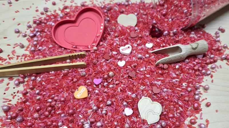 Pour & Play | Love