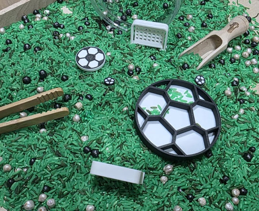 Pour & Play | Soccer