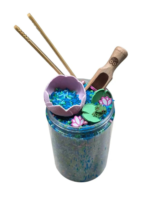 Pour & Play | Pond