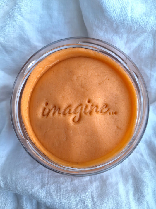 Invitation to Imagine Speeldeeg 'Sweet Orange' 250g (Sinaasappel)