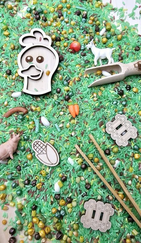 Pour & Play | On the Farm