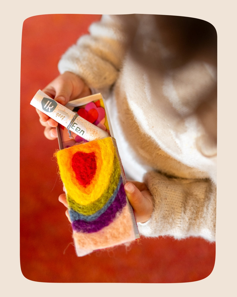 Wonderwoud | Alles is liefde - Bewaarblad voor dromers, doeners en denkers van 4  tot 12 jaar